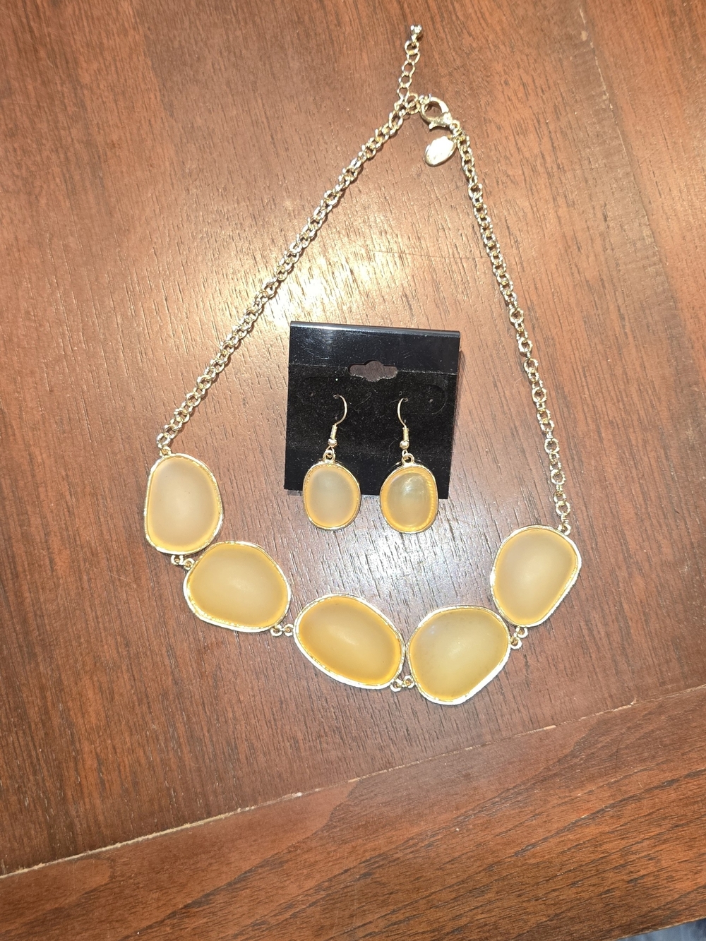 Vintage Charming Charlie Gold-Tone Yellow Stone Necklace and Earring Set